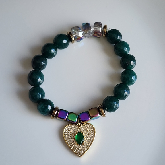 Green and Gold Heart Charm Bracelet - Picture 2 of 4